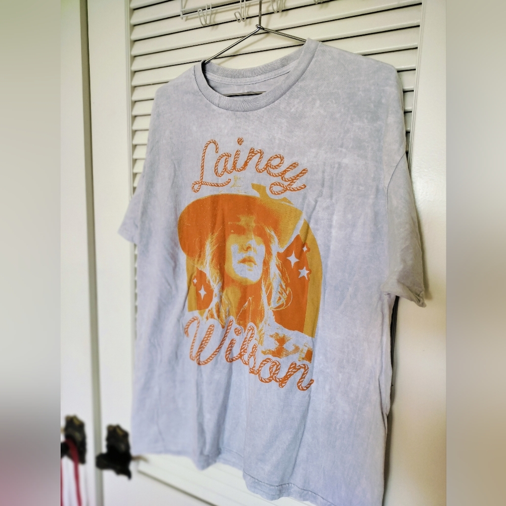 Lainey Wilson T-shirt Gray Orange Size XL